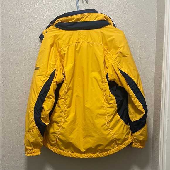 Columbia Interchange Core Winter Jacket in yellow and blue. - Picture 15 of 15